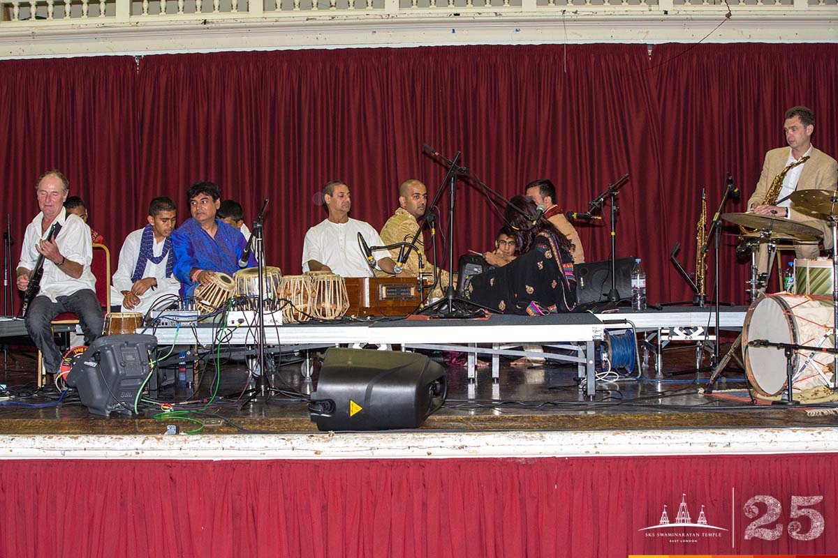 ©1987-2017 SKS Swaminarayan Temple East London